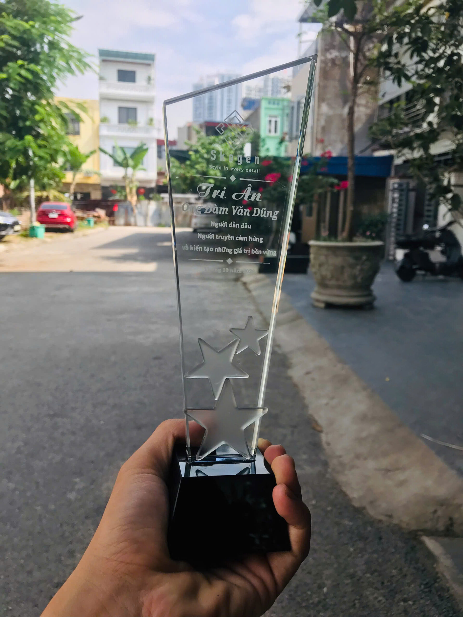 In kỷ niệm chương pha lê tại Hải Phòng